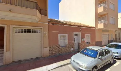 ​"Electricidad Pilipchuc | Electricista, Placas Solares y Automatización" en Guardamar del Segura